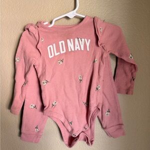 Old Navy Pink Floral Long Sleeve Bodysuit